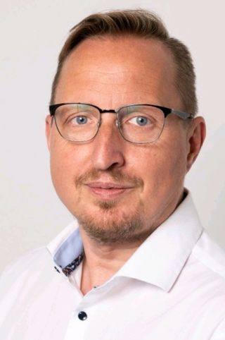 Axel Kahl